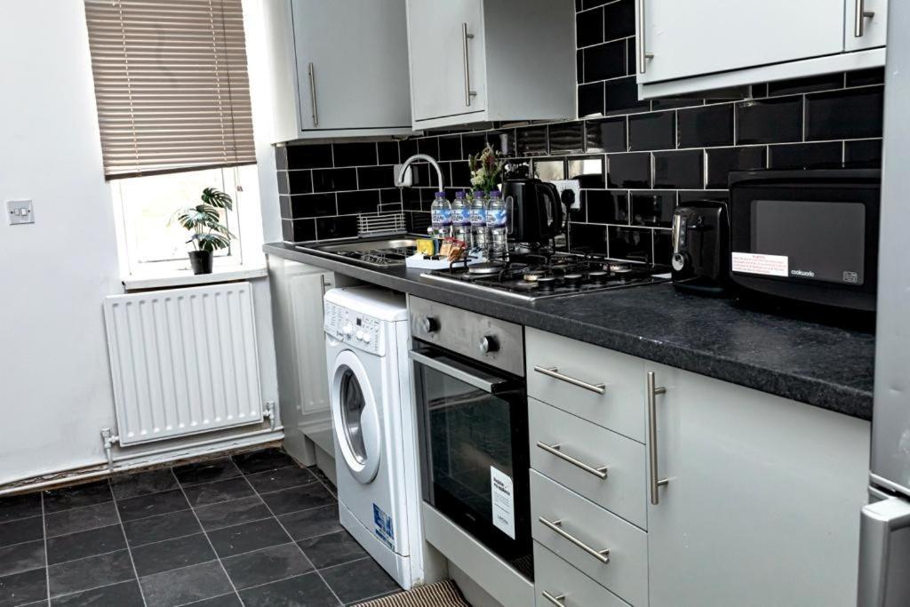 Spacious City Centre 2 Bedroom Apartment - Lt Apartment Leicester Eksteriør bilde